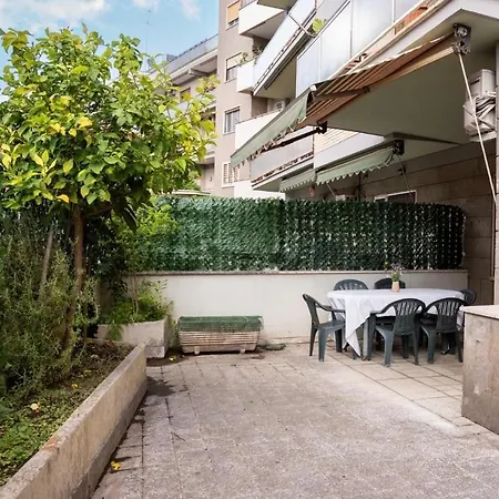 Aurelio Apartment, Vatican Metro A Daire *
