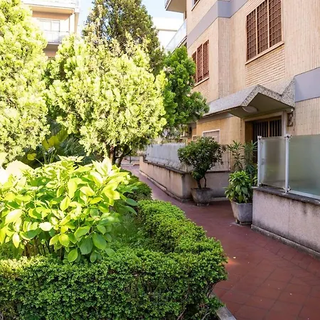 Aurelio Apartment, Vatican Metro A Daire